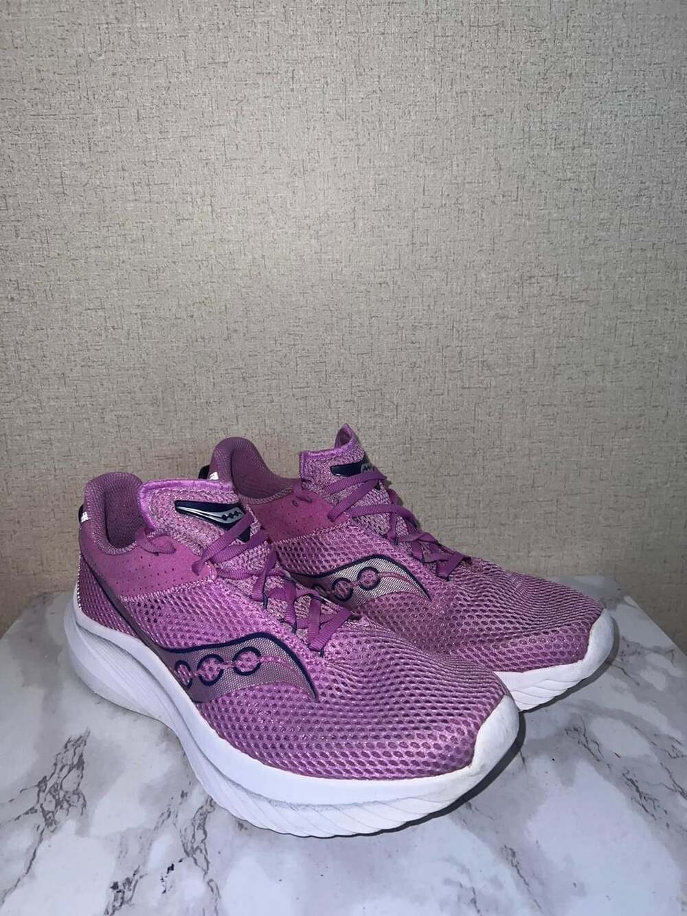 Saucony Women's Kinvara 14 Grape Indigo Running Shoes Size 12